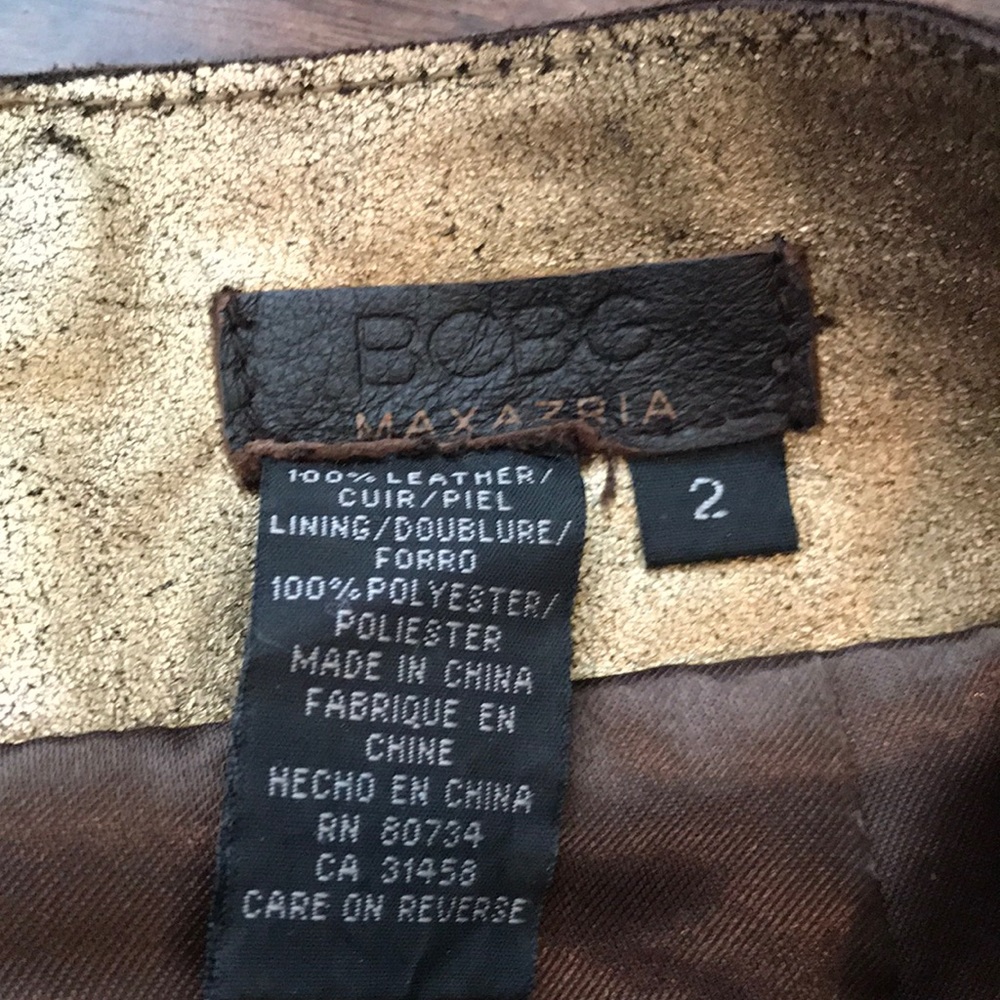 BCBG MaxAzaria Gold leather skirt - Picture 3 of 11